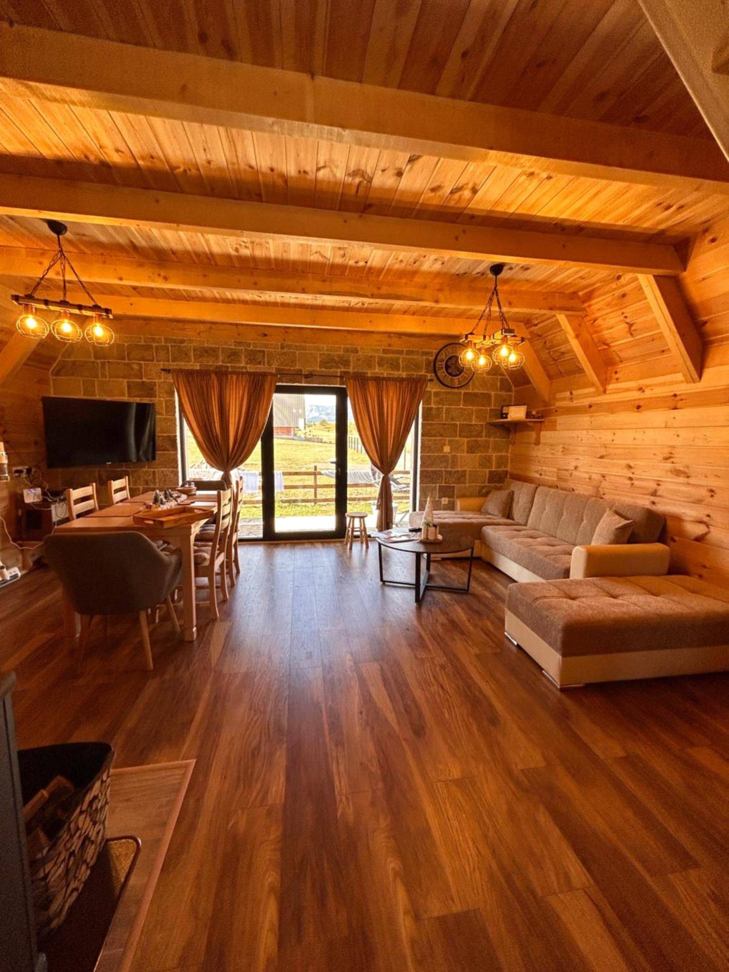 Guest House Max Žabljak エクステリア 写真